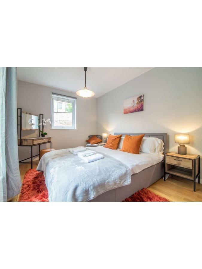Central And Stylish One Bedroom Apartment エディンバラ エクステリア 写真